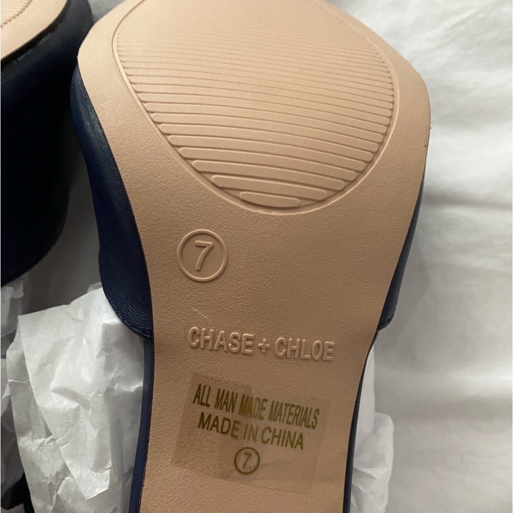 Chase & Chole Heels T- Strap - Picture 3 of 12